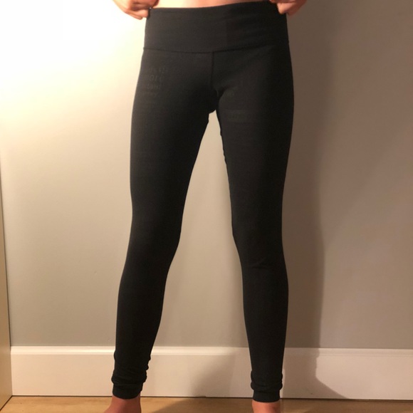 LuluLemon full length black leggings - Picture 6 of 8